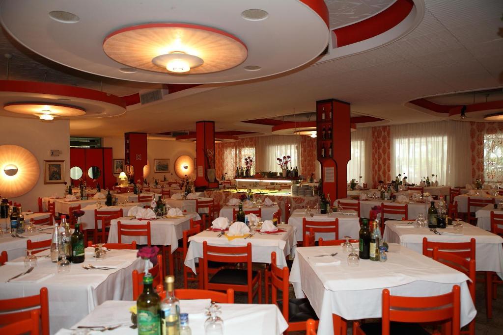 Hotel Venezia E La Villetta 利多迪迪耶索洛 外观 照片