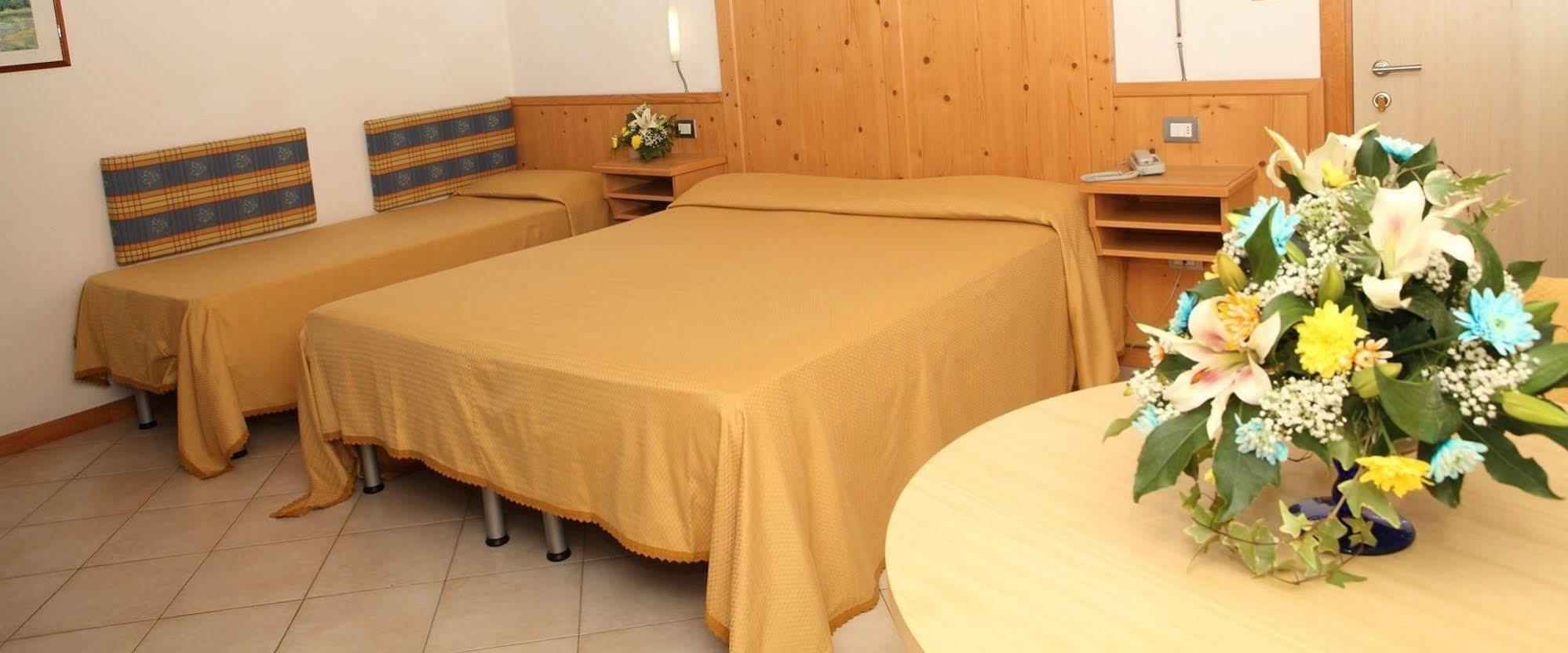 Hotel Venezia E La Villetta 利多迪迪耶索洛 外观 照片
