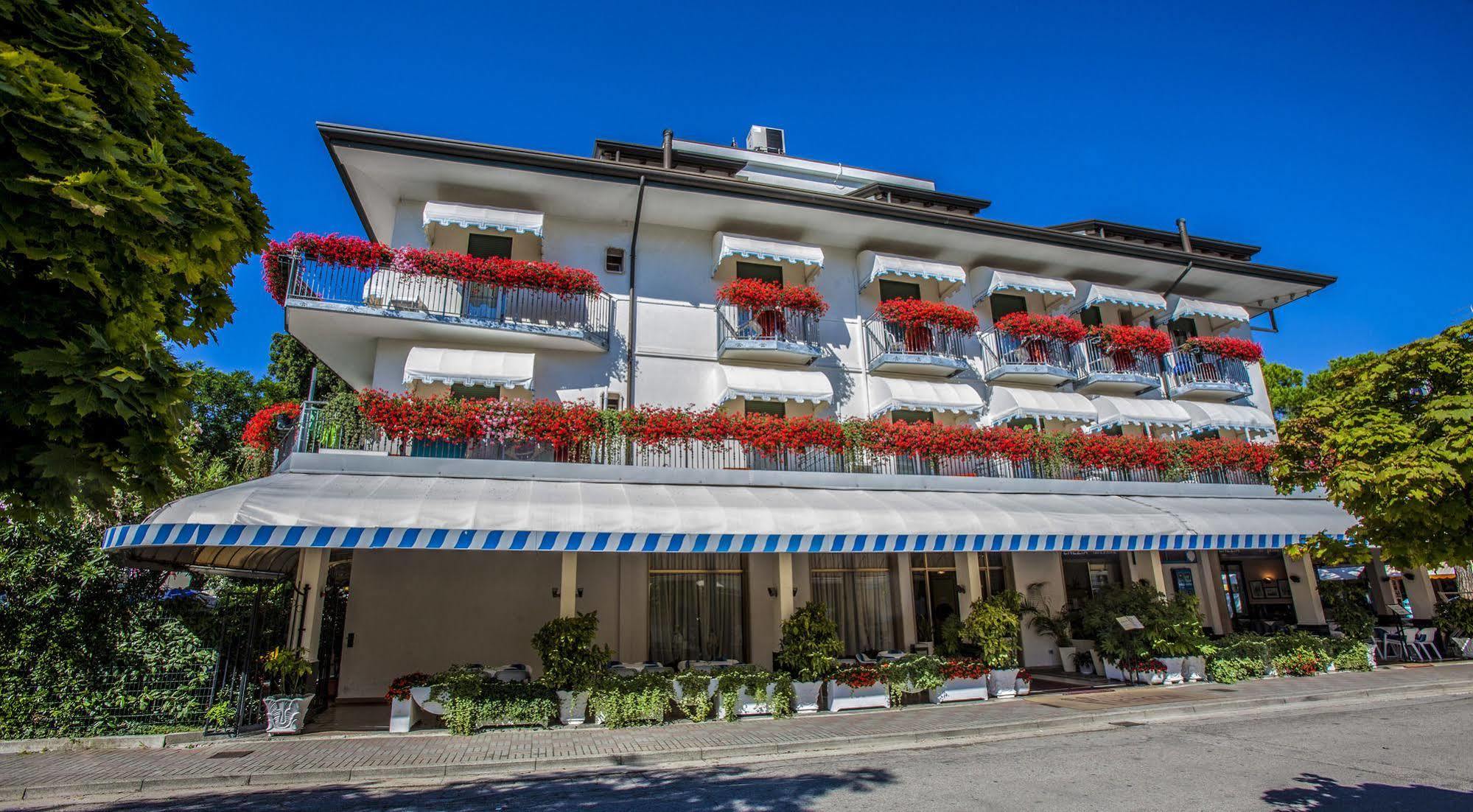 Hotel Venezia E La Villetta 利多迪迪耶索洛 外观 照片