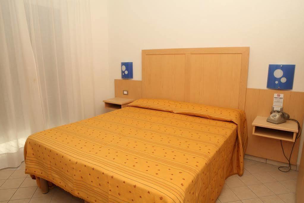 Hotel Venezia E La Villetta 利多迪迪耶索洛 外观 照片