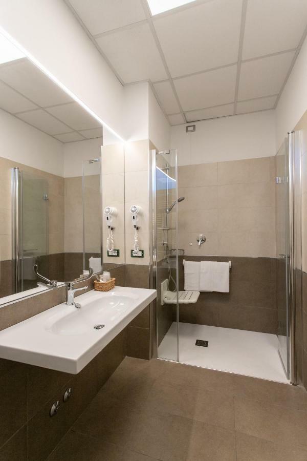 Hotel Venezia E La Villetta 利多迪迪耶索洛 外观 照片