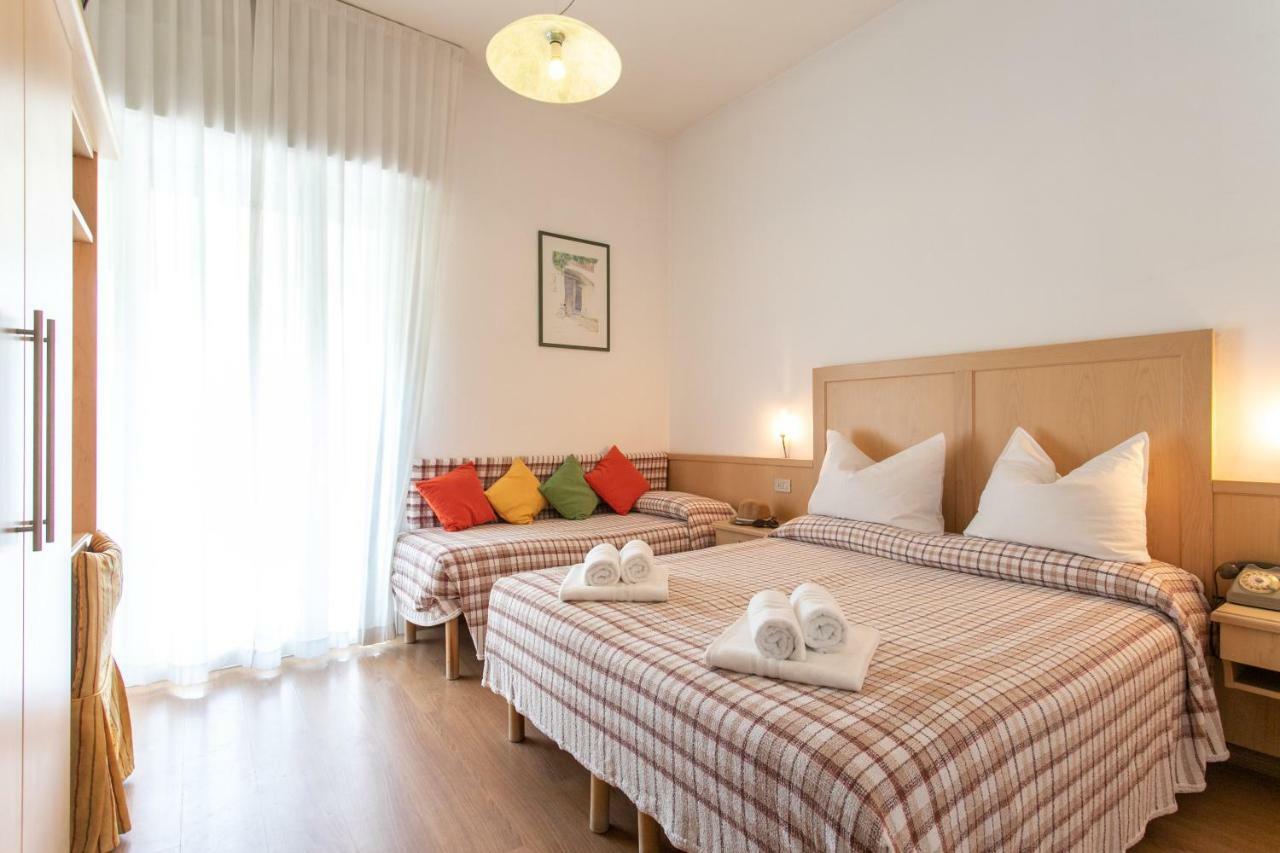 Hotel Venezia E La Villetta 利多迪迪耶索洛 外观 照片